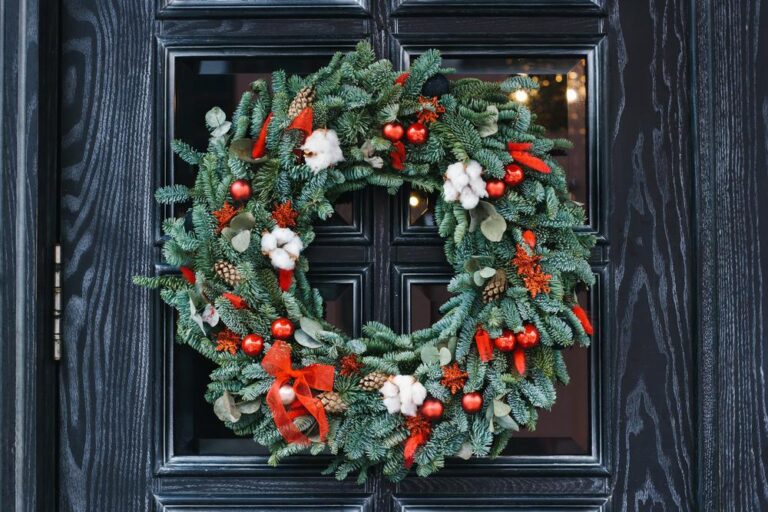 Best Christmas Door Decoration